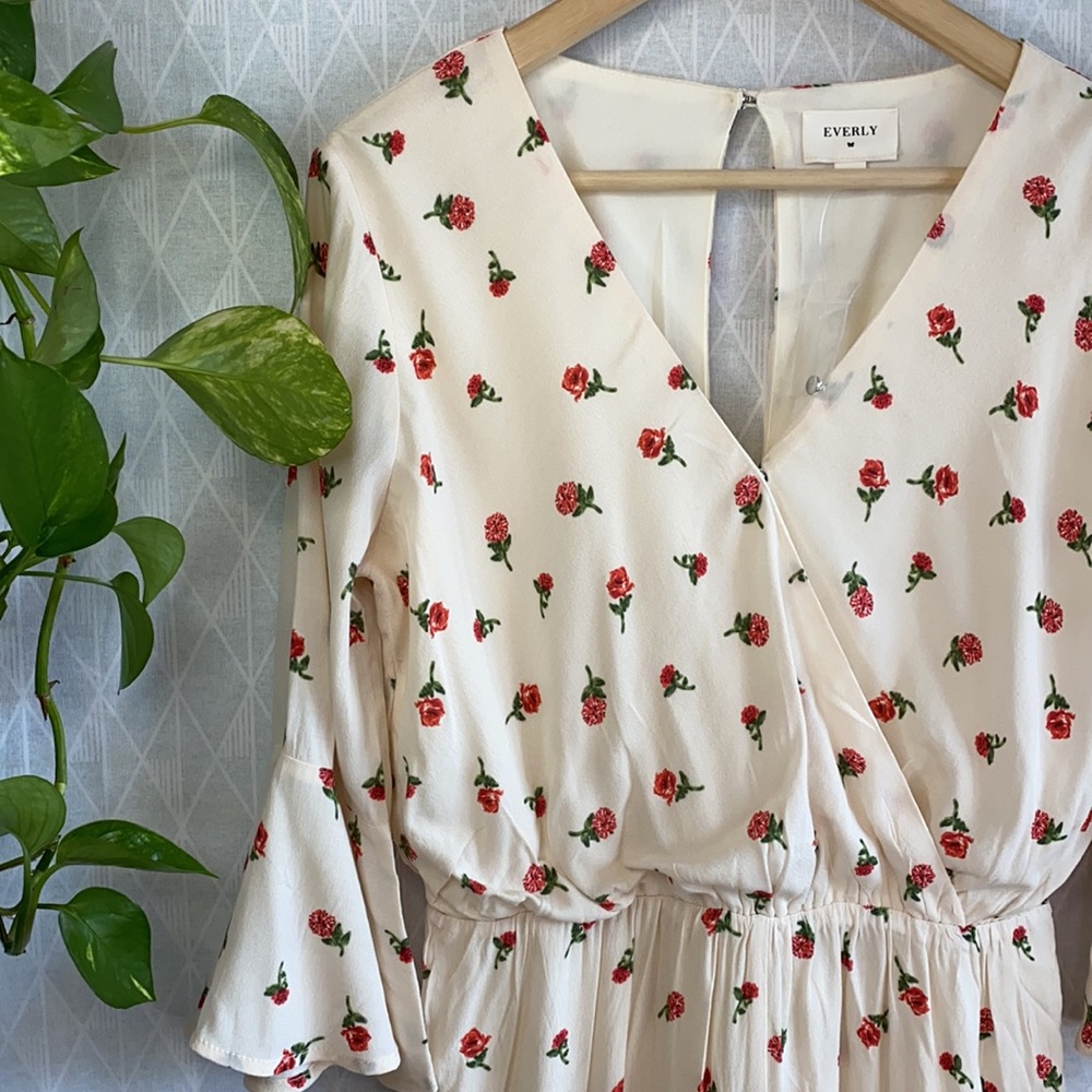 Romantic Surplus Floral Romper - Picture 3 of 8